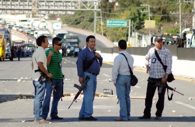OSC exigen a la CNDH investigación puntual en el caso Ayotzinapa