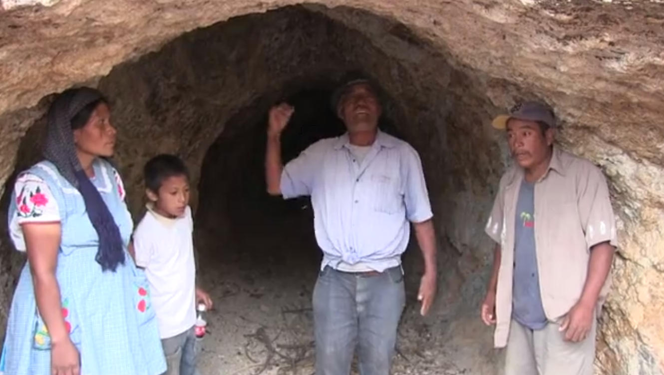 Video: Pobladores en Oaxaca expulsan a la minera Plata Real