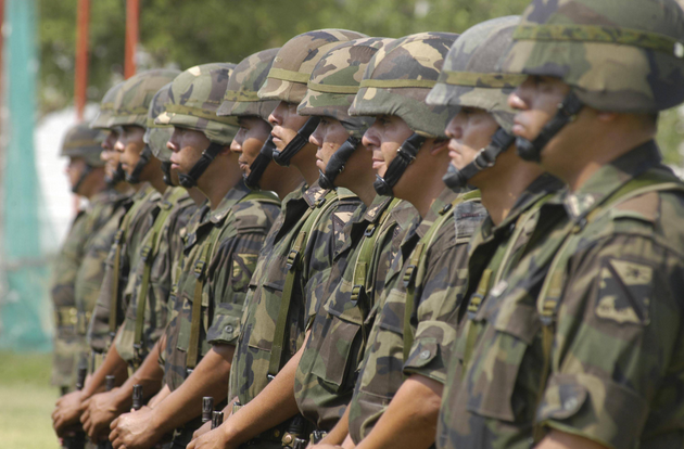 Ejército invisible sigue violando derechos humanos