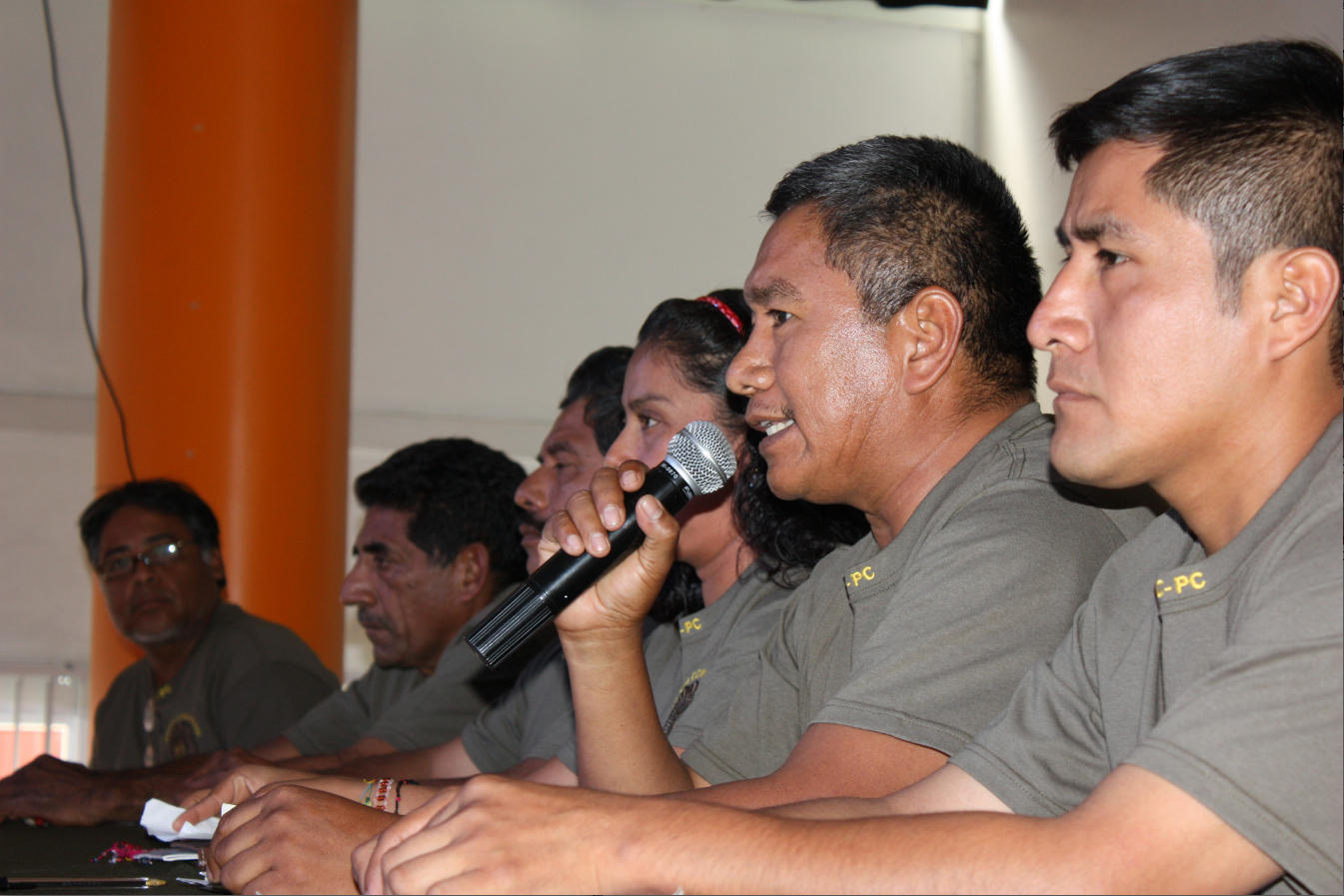 Imagen de la CRAC-PC durante la presentación de sus actuales coordinadores. Con el micrófono Elíseo Villar Castillo
