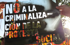 Con detenciones, el gobierno pretende criminalizar la protesta social: sección 22