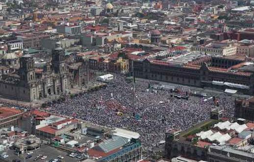 Panorámica de la Plaza de la Constitución durante el mitin de AMLO/Foto Pablo Ramos