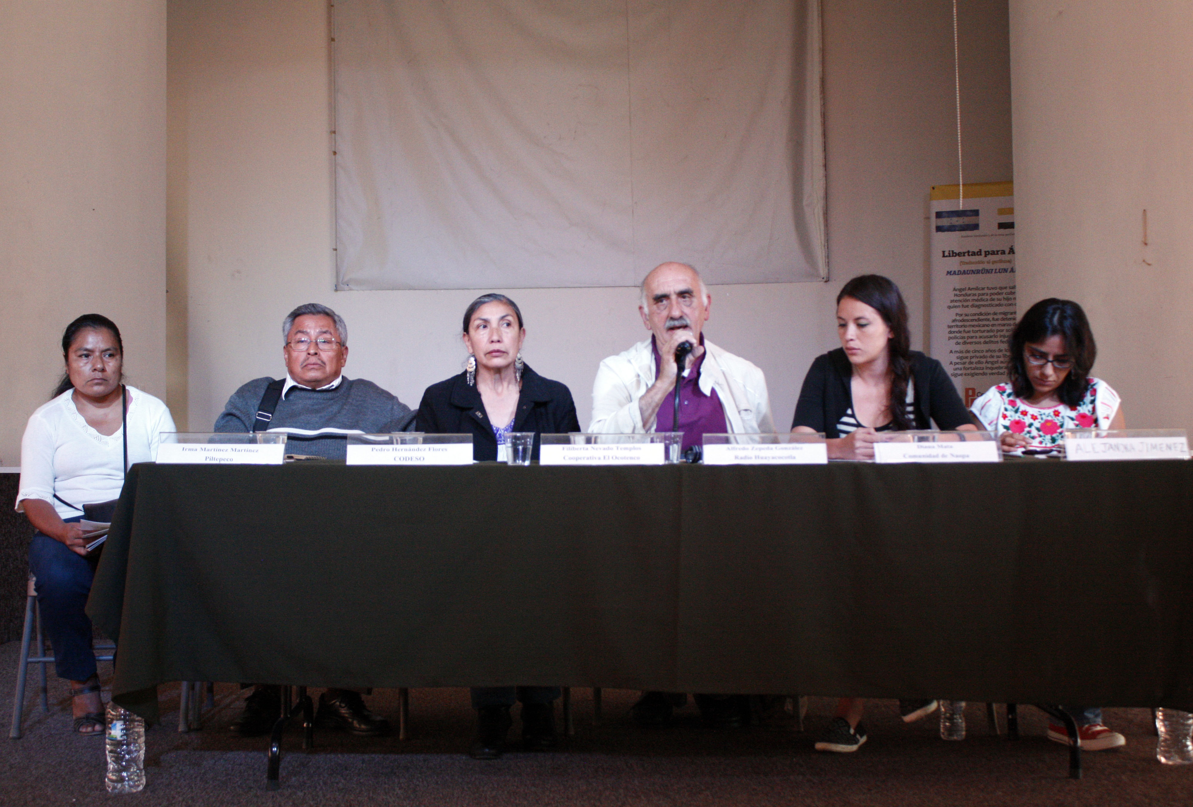 Denunciantes presentan dictamen emitido por el Tribunal Permanente de los Pueblos (TPP) en su capítulo México: eje Devastación de la Vida Comunitaria | Foto: Alina Vallejo