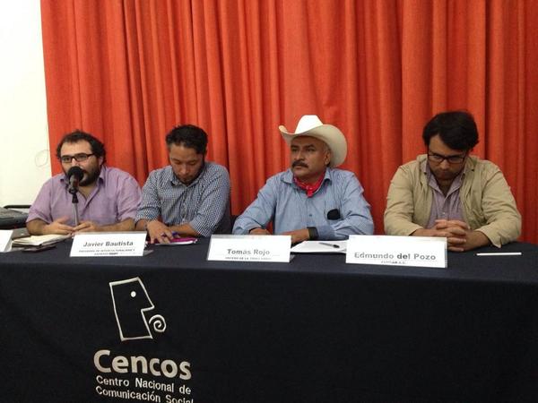 Conferencia de prensa sobre situación jurídica de vocero yaqui. De izquierda a derecha Andrea Cerami/Cemda; Javier Bautista/PIAI-Ibero; Tomás Rojo/Tribu Yaqui; Edmundo del Pozo/Fundar | Foto: @masde131