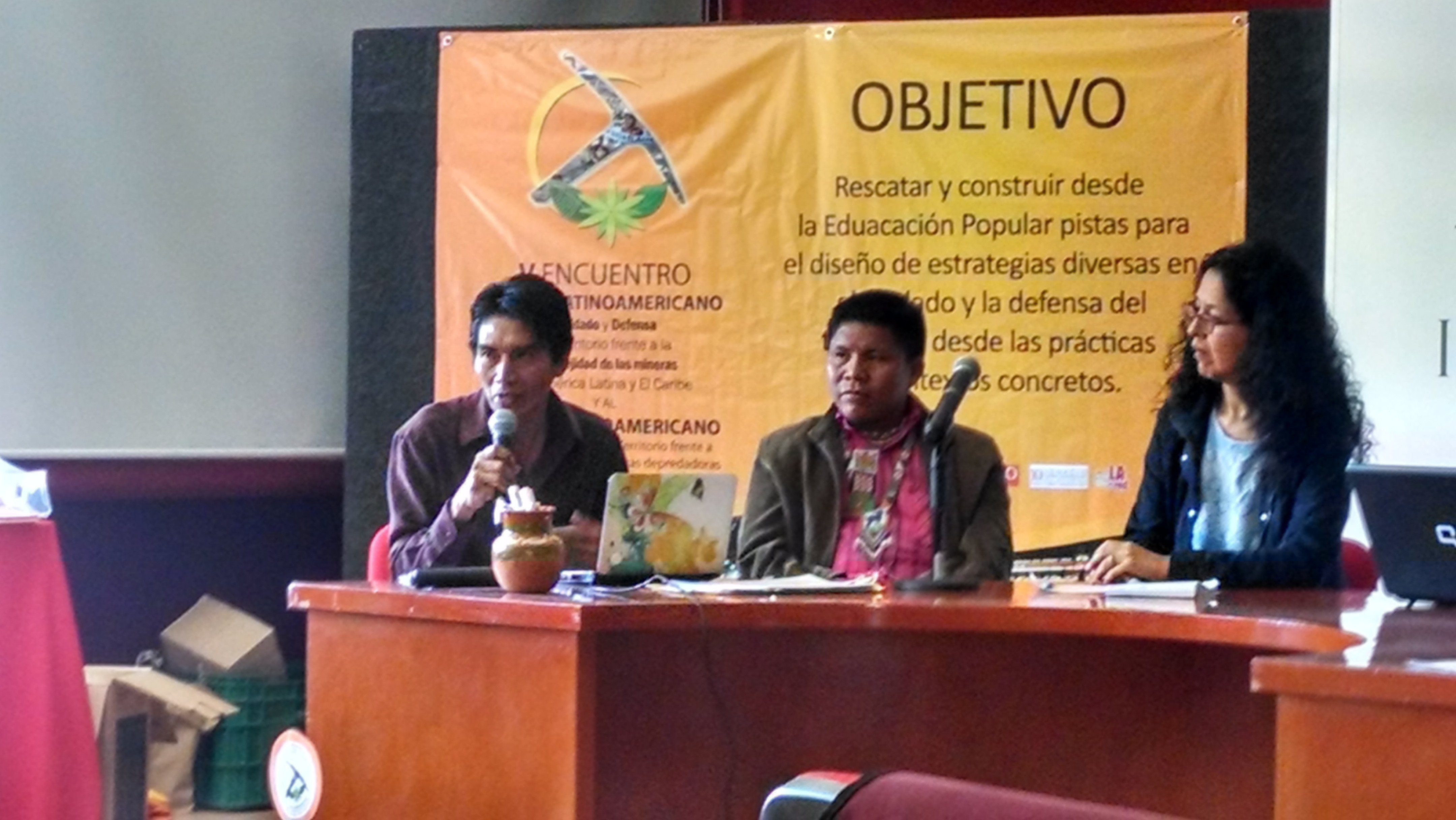 Defensoras y defensores de AL durante el V Encuentro Taller Latinoamericano Cuidado y Defensa del Territorio, en Puebla | Foto: Olivia Vázquez Herrera