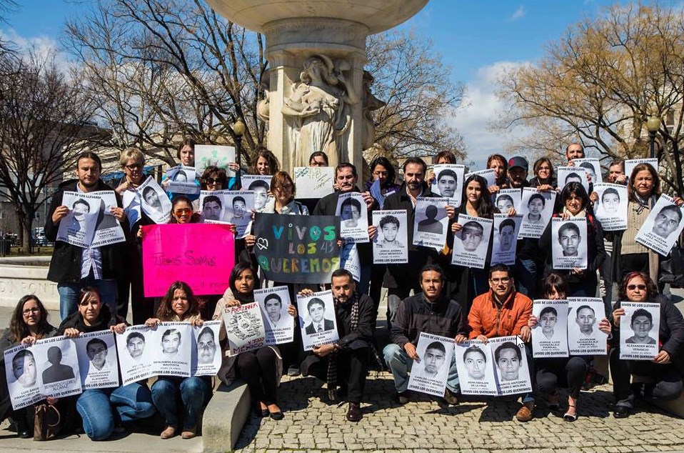 Solidaridad con Ayotzinapa desde Washington