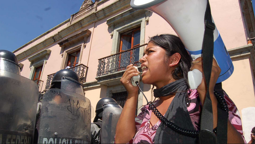 Confirman tortura y ejecuciones en el conflicto de Oaxaca de 2006