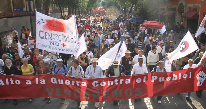 Cientos marchan en conmemoración del 44 aniversario del “Halconazo”