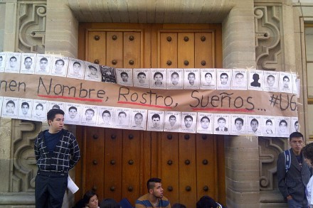 Estudiantes de la UGto se unen a paro por caso Ayotzinapa
