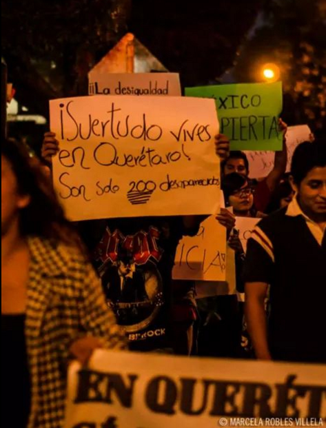 Marchan por desaparecidos en Querétaro