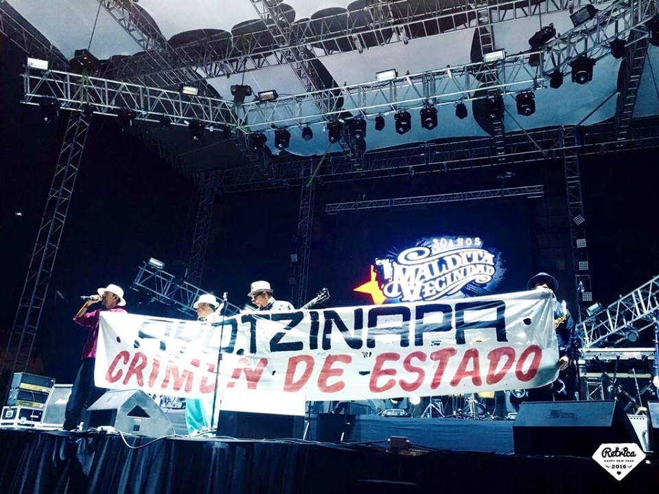 La Maldita Vencidad se solidariza con Ayotzinapa en cierre de gira musical