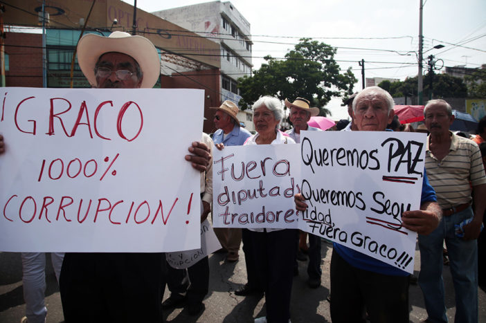 Se movilizan 100 mil en Morelos; piden renuncia de Graco y no más impunidad