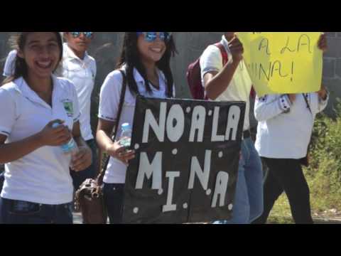 Video | Zanatepec marcha en defensa del territorio
