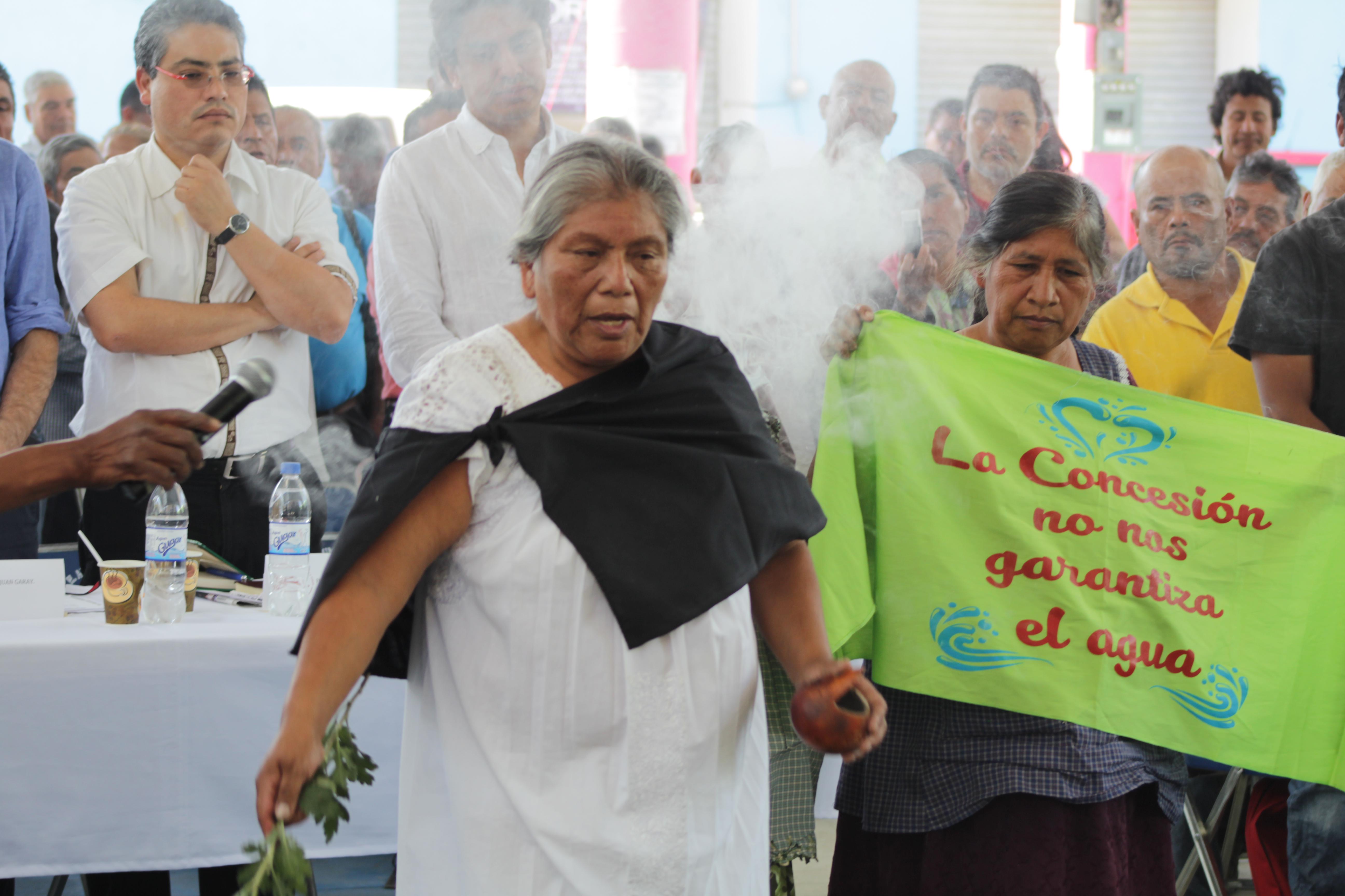 Indígenas zapotecas presentan a CONAGUA iniciativa para administración comunitaria del agua