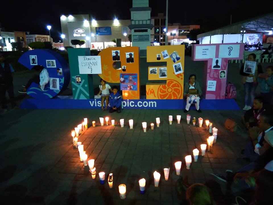 Protestan en Tepic familias de personas desaparecidas