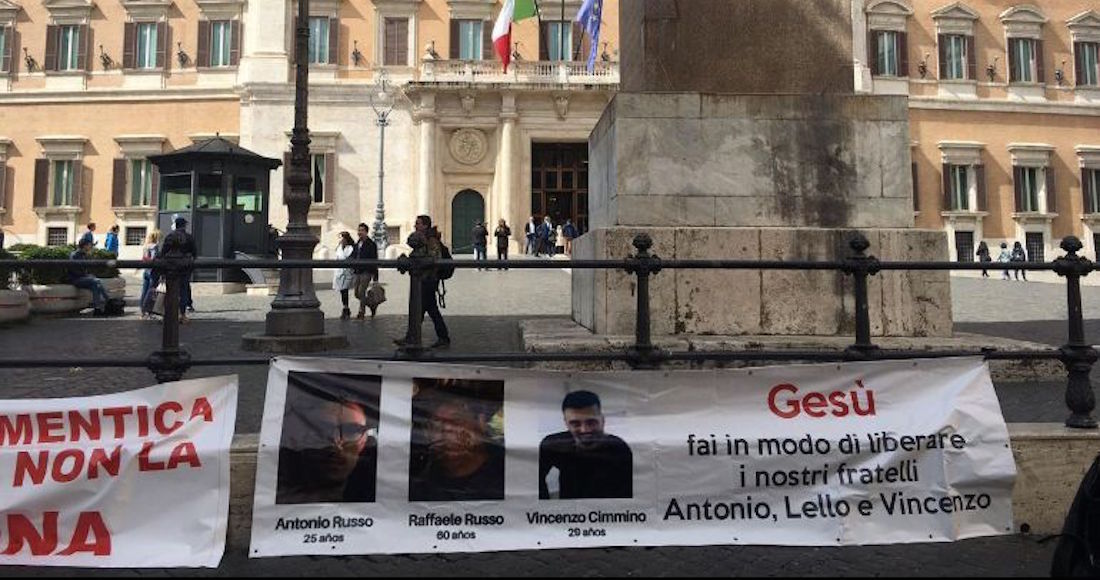 IMAGEN DEL DÍA | Familiares de italianos desaparecidos realizan huelga de hambre en Roma