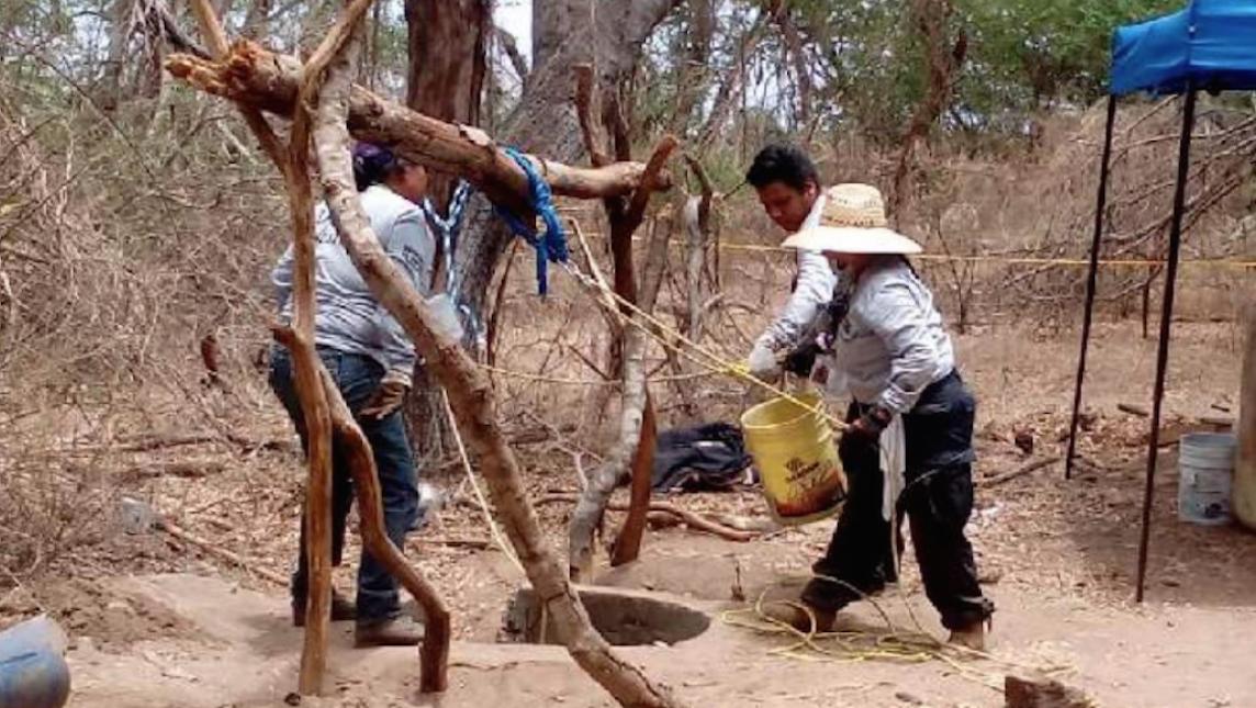 IMAGEN DEL DÍA | Hallan más de 5 mil restos restos humanos dentro de una noria en Sinaloa