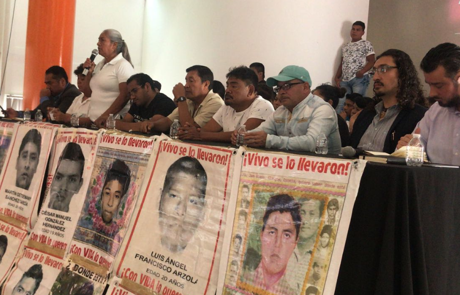 “La Corte debe ser valiente y estar con la verdad”: familias de Ayotzinapa