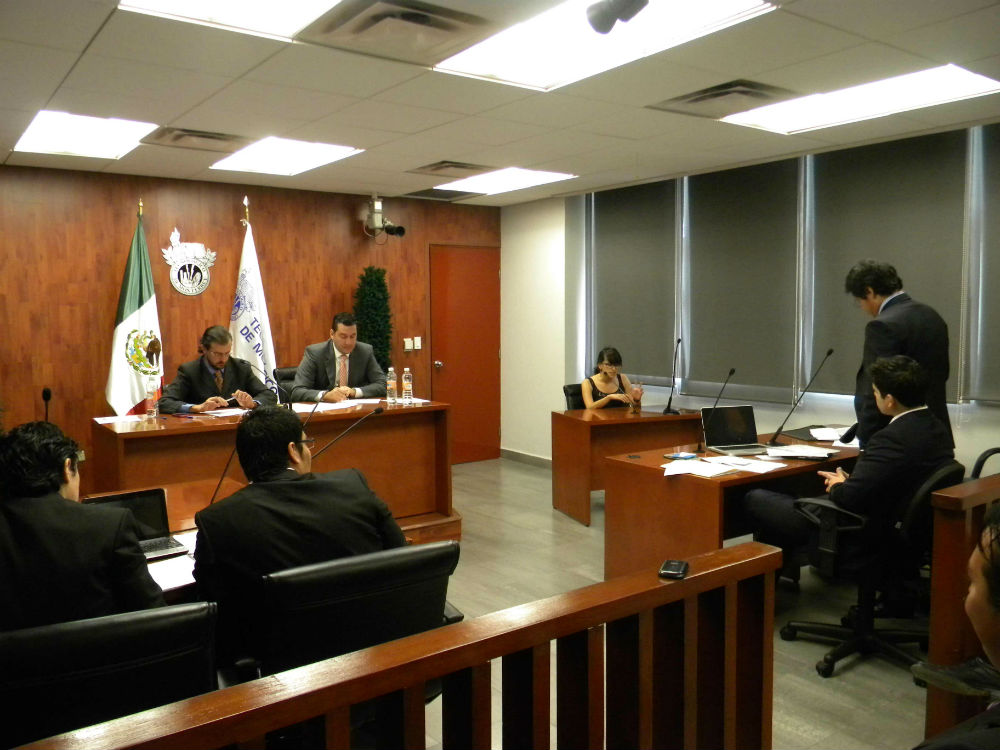BAJO LA LUPA | ¿Una nueva generación de jueces contra la impunidad?, por Centro Prodh