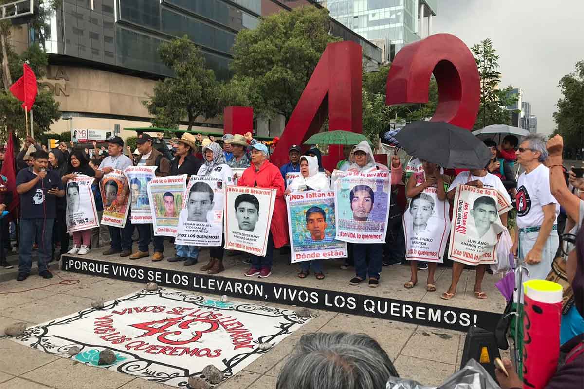 Ayotzinapa: Familiares saludan inicio de una nueva etapa en la investigación