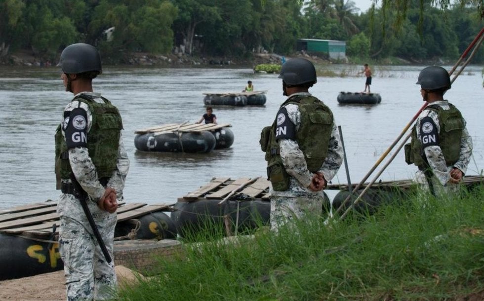 IMAGEN DEL DÍA | Guardia Nacional refuerza seguridad en río Suchiate