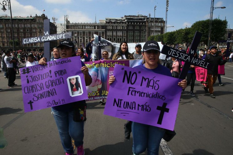 IMAGEN DEL DÍA | “¡Ni una más!”, clama marcha contra feminicidios rumbo al Zócalo