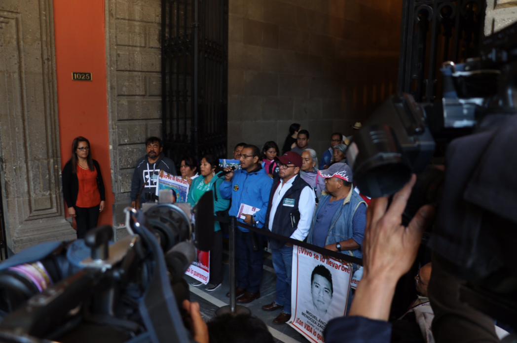 Ayotzinapa: Segunda reunión periódica de las familias con el presidente