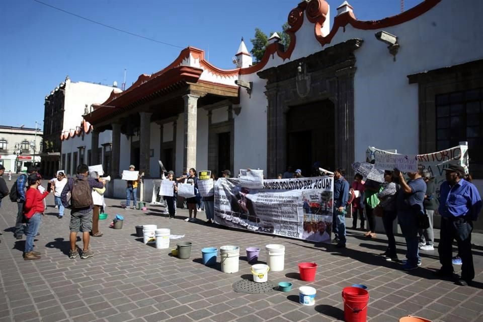 IMAGEN DEL DÍA | Protesta por escasez de agua en Coyoacán