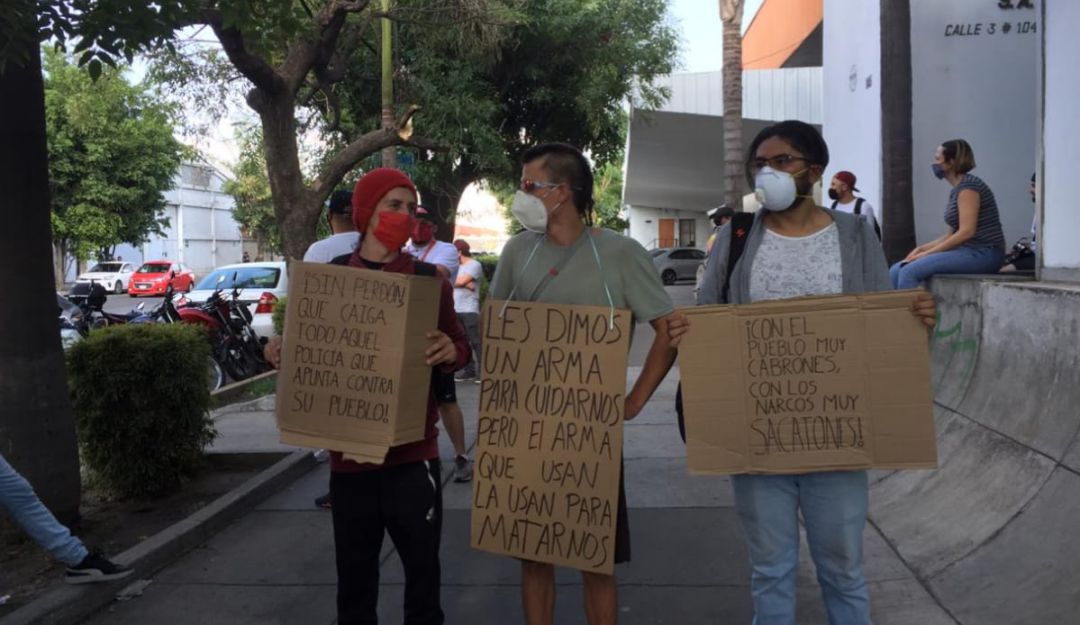 Indignación por represión en Jalisco