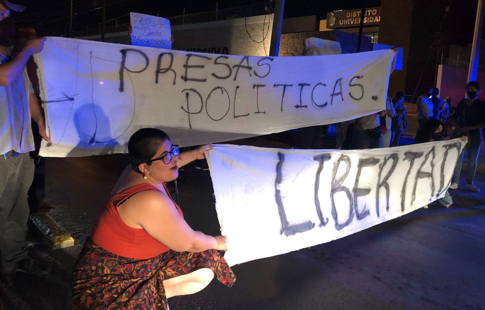 IMAGEN DEL DÍA | Marcha de mujeres culmina con represión de la policía de Ciudad Juárez
