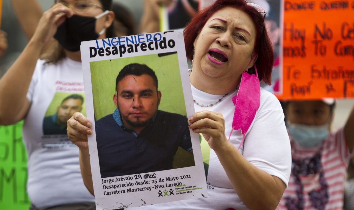 FRASE DEL DÍA | «Dicen que están coordinados, pero no existe algún avance»: hermano de desaparecido en carretera Monterrey-Nuevo Laredo