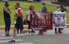 IMAGEN DEL DÍA | Corren por los desaparecidos en la Ibero Torreón