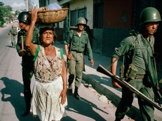 De la violencia a la violencia: 20 años “de paz” en El Salvador