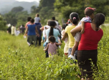 Violento desalojo del INM contra guatemaltecos desplazados