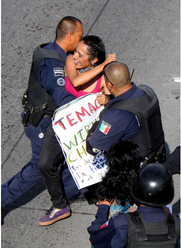 Denuncia #Yosoy132 detenciones arbitrarias durante la marcha nacional contra la imposición