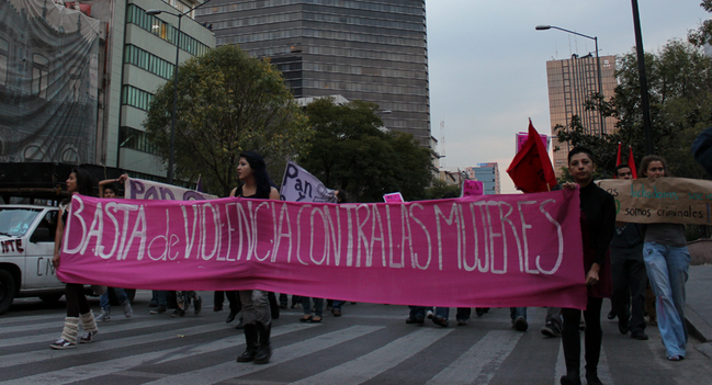 Mujeres contra la violencia/Foto: César Martínez
