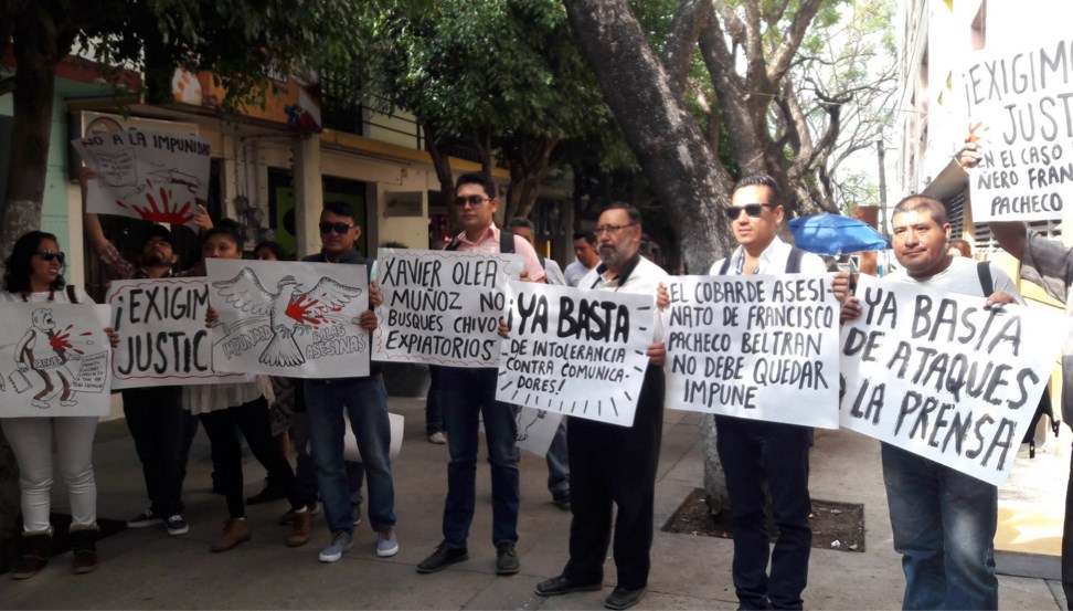 Protestan periodistas por asesinato de reportero en Taxco