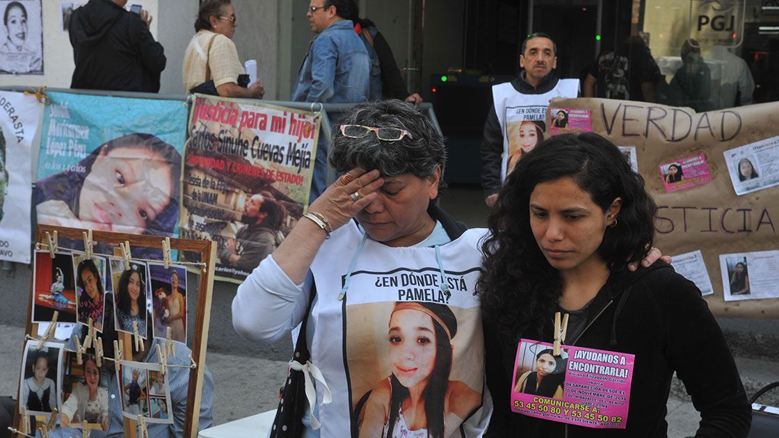 IMAGEN DEL DÍA | Protestan por negligencia de Procuraduría capitalina ante desapariciones de mujeres