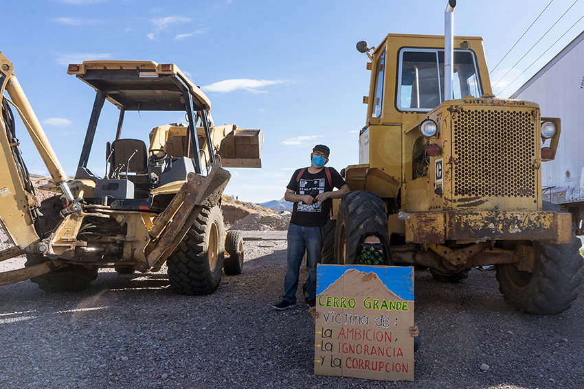 IMAGEN DEL DÍA | Chihuahua: habitantes van al frente en defensa del Cerro Grande