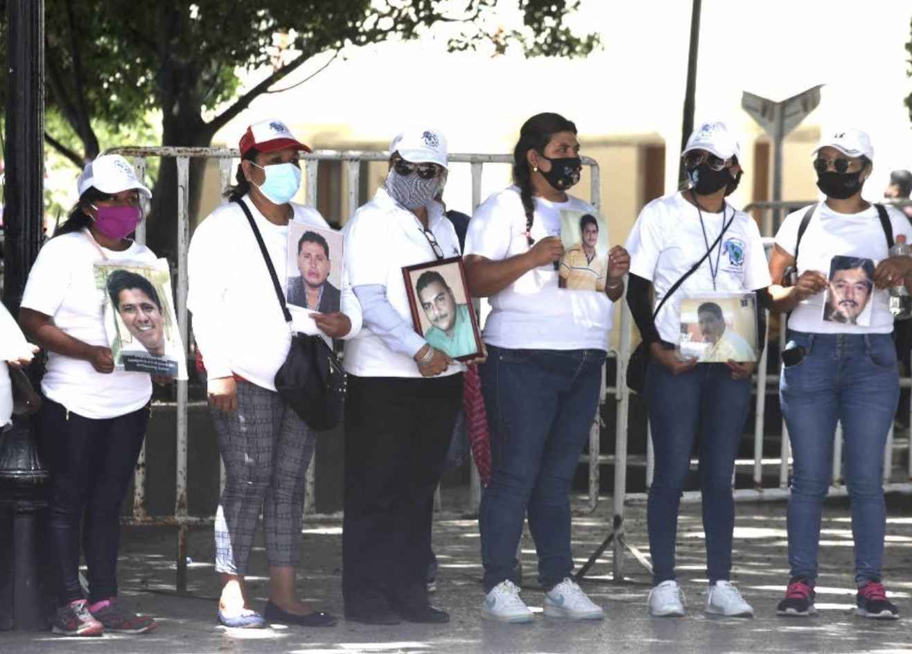 IMAGEN DEL DÍA | Reclaman en Guerrero la localización de 600 personas