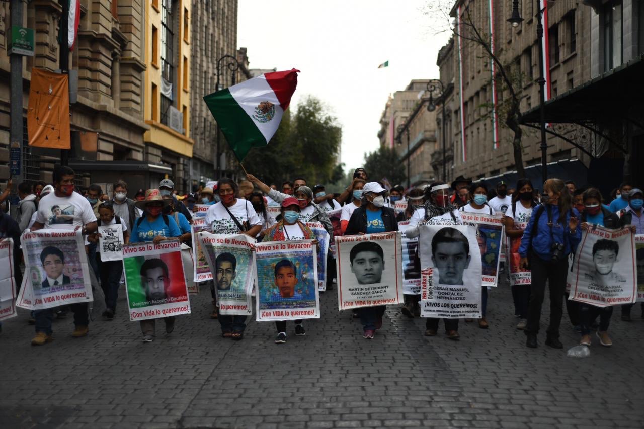 Sexto aniversario de Ayotzinapa